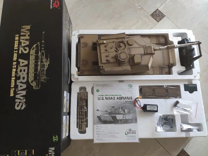 Танк Heng Long- 3918-1 US M1A2 Abrams Desert , V7.0 ,1:16 , 2.4G 4521 фото